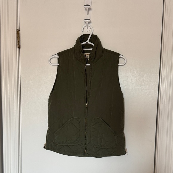 Miami Dark Green Women's Quilted Vest - Picture 1 of 4